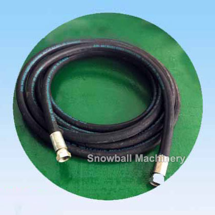 Air hose for dry ice cleaning machine