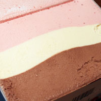3 color ice cream